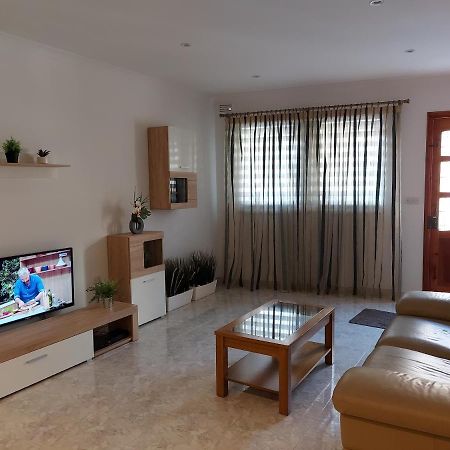 Gizimina Apartment In Marsascala Malta Few Minutes Away To The Beach Marsaskala Bagian luar foto
